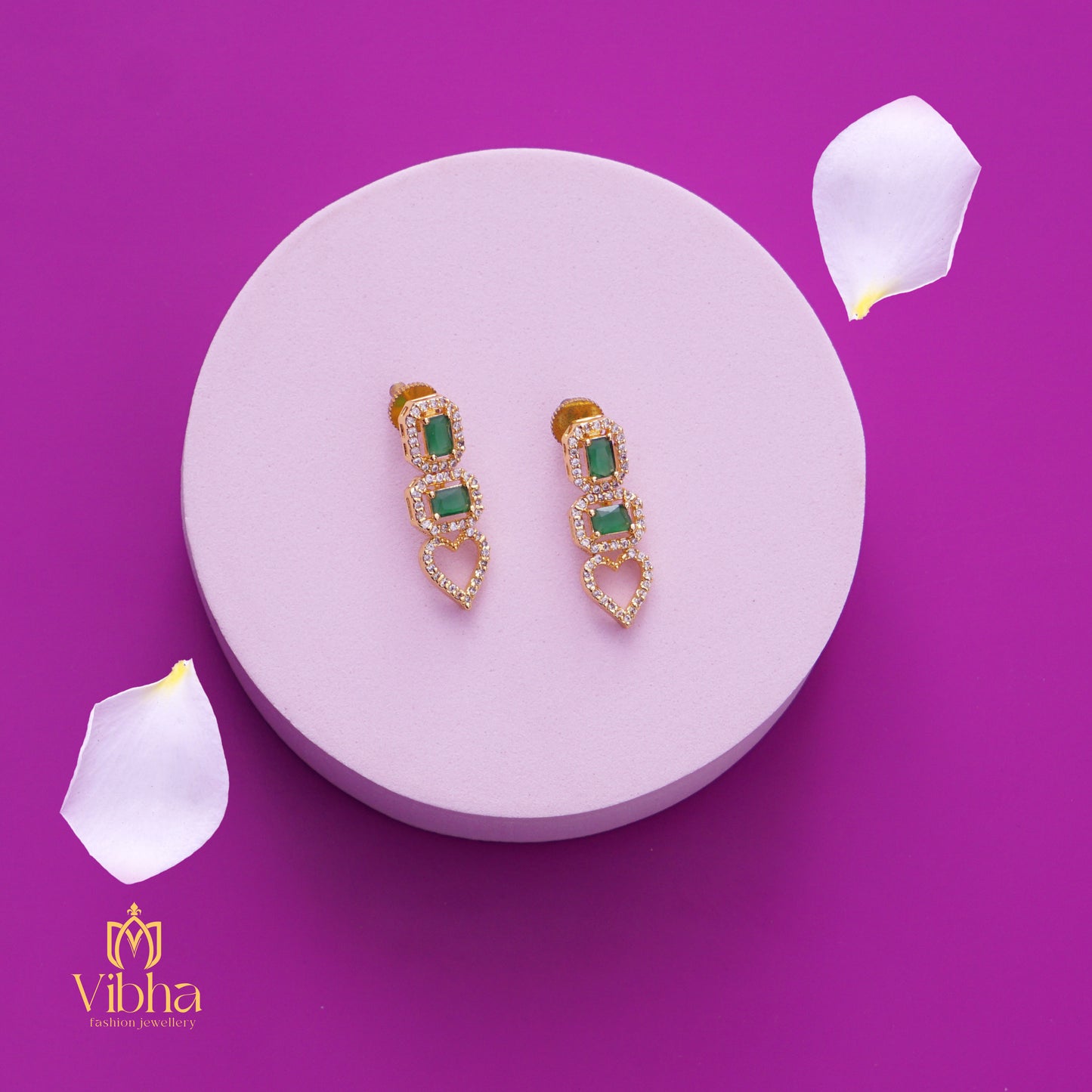 Heart Design Necklace and Ear Studs Set