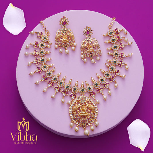 Gaja Lakshmi Necklace and Earrings Set
