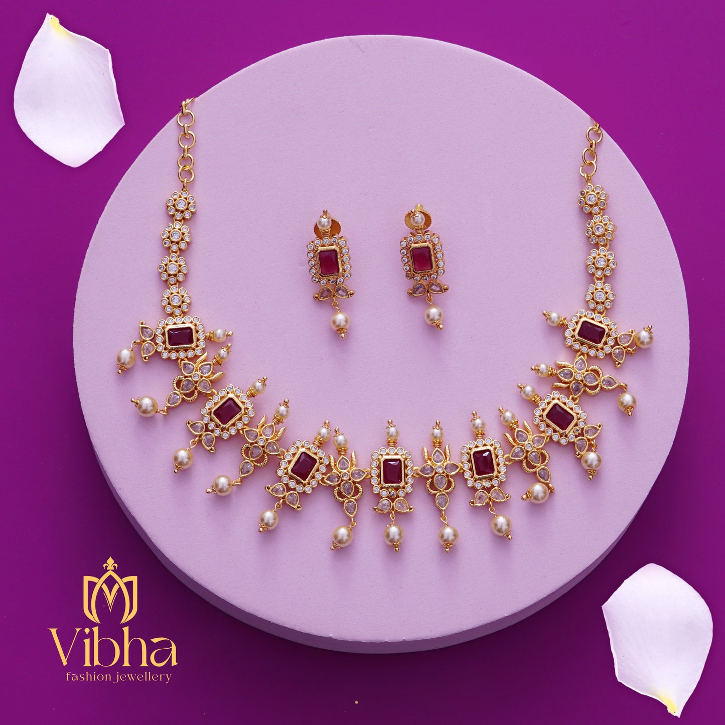 Floral Design Necklace and Ear Studs Set