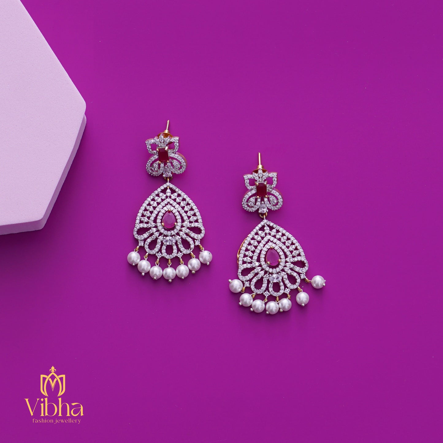 Floral Design Necklace and Earrings Set