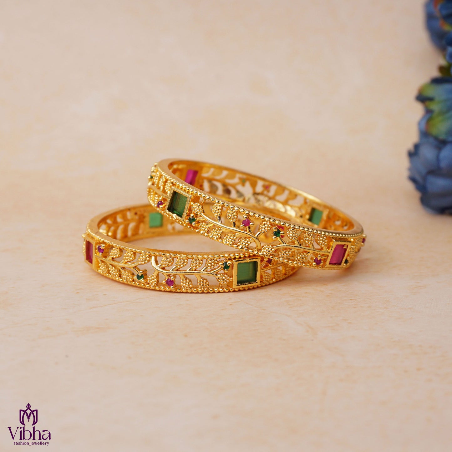 Leafy Design Bangles