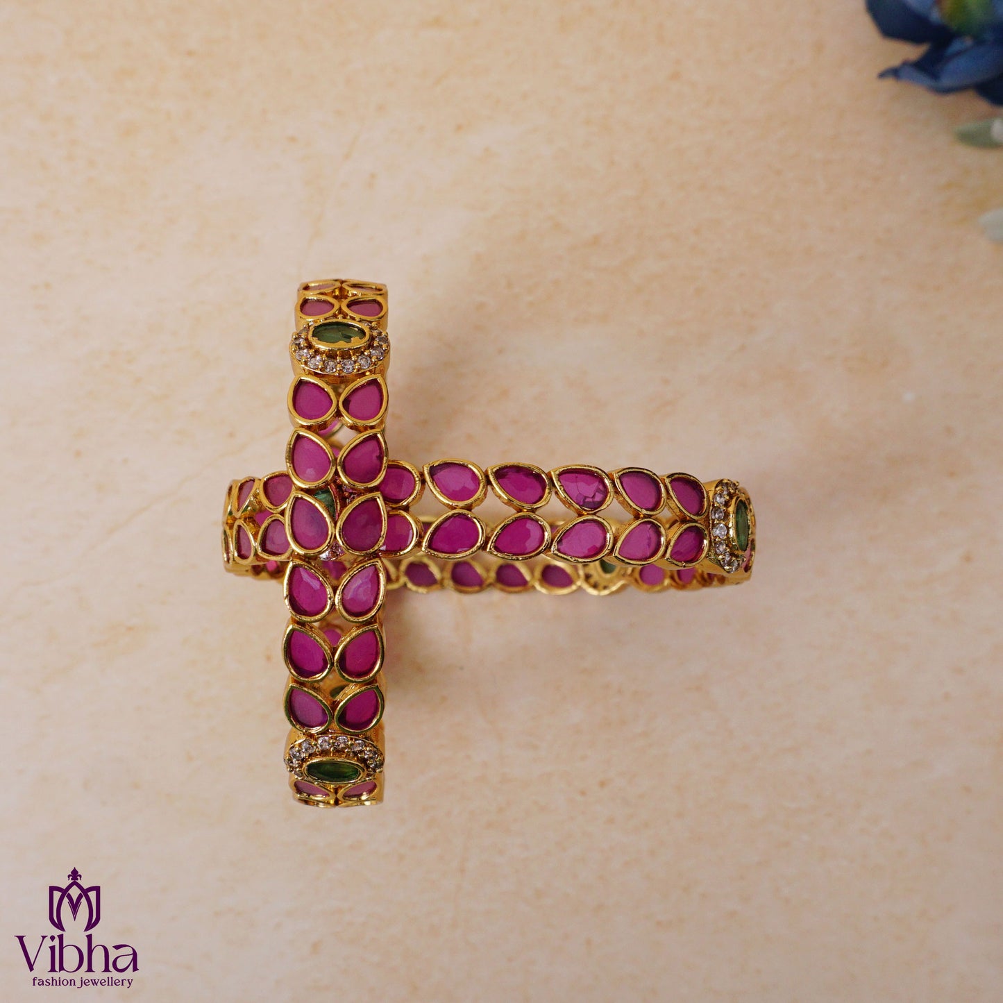 Leafy Designed Bangles