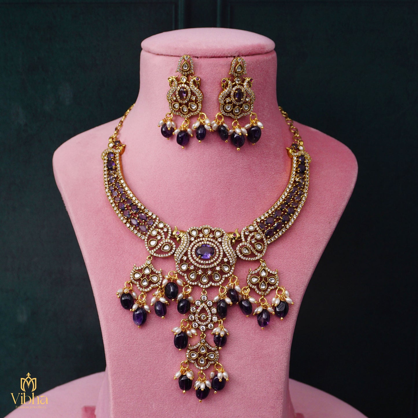 Kante Design Necklace Set