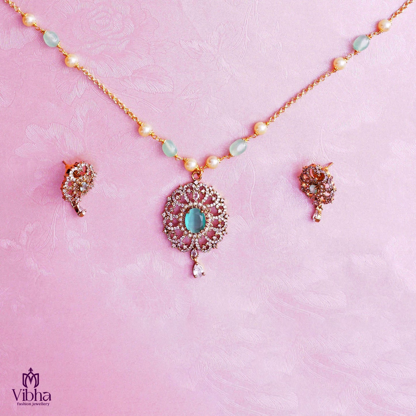 BEADS MALA WITH MEHANDI VICTORIAN PENDANT