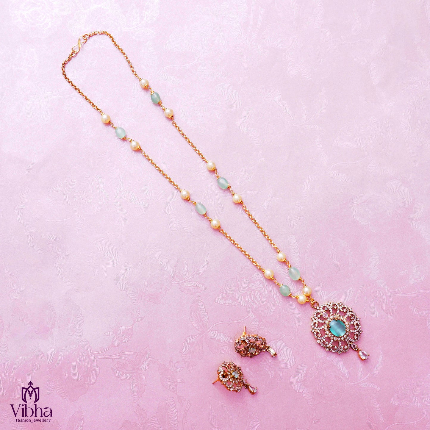 BEADS MALA WITH MEHANDI VICTORIAN PENDANT