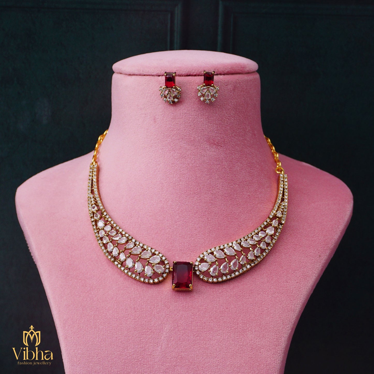 Leafy Designed Kante Model Necklace Set