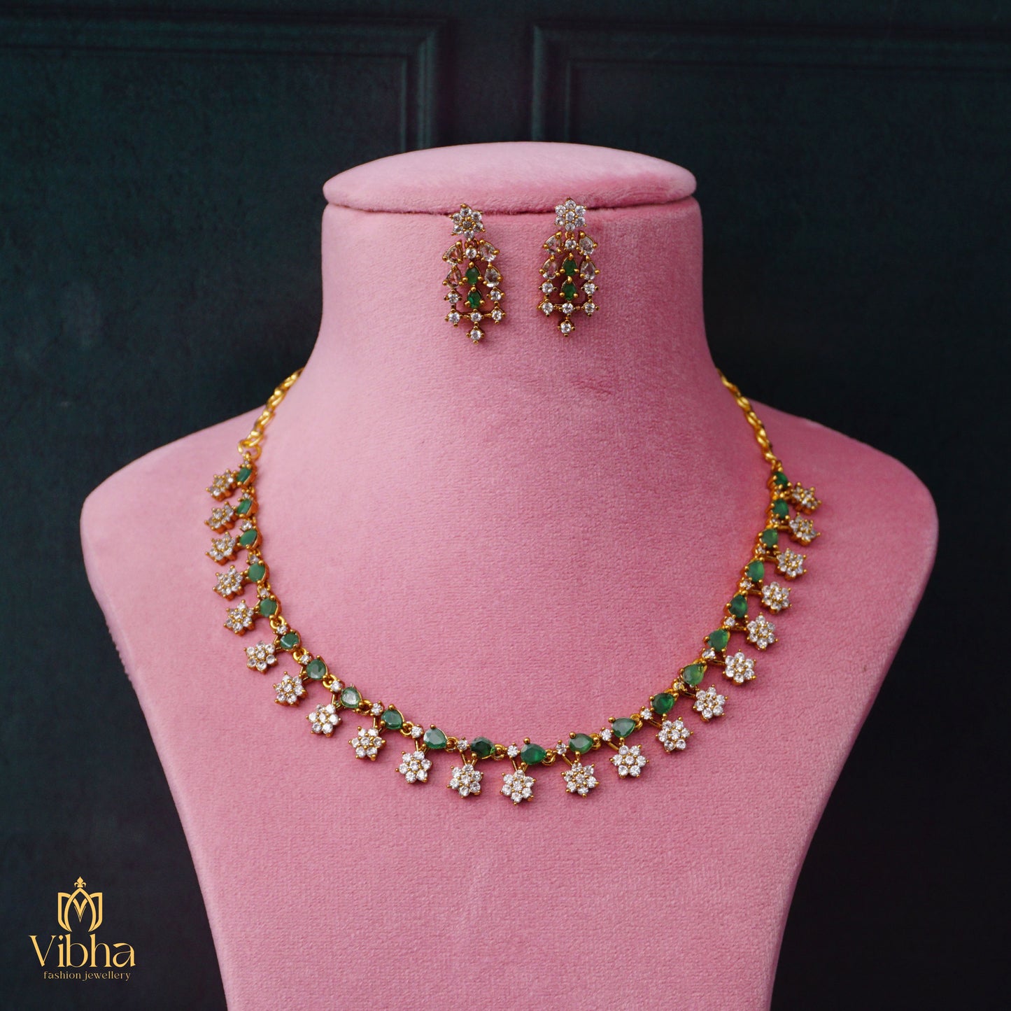 Official Wear Mehandi Finish Necklace Set