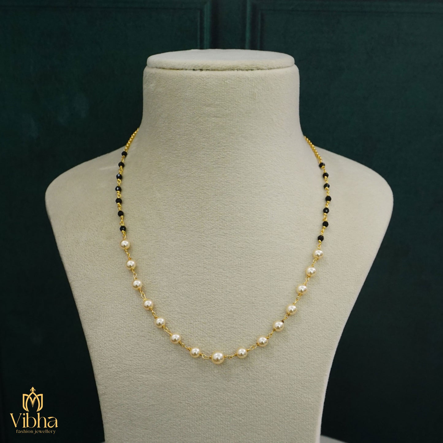 Customised Short Black Beads with Swarovski Pearls