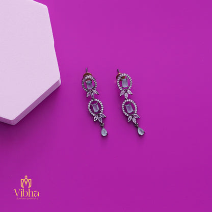 Drop Design Necklace and Earrings Set