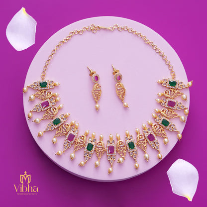 Regal Peacock Design Necklace and Earrings Set