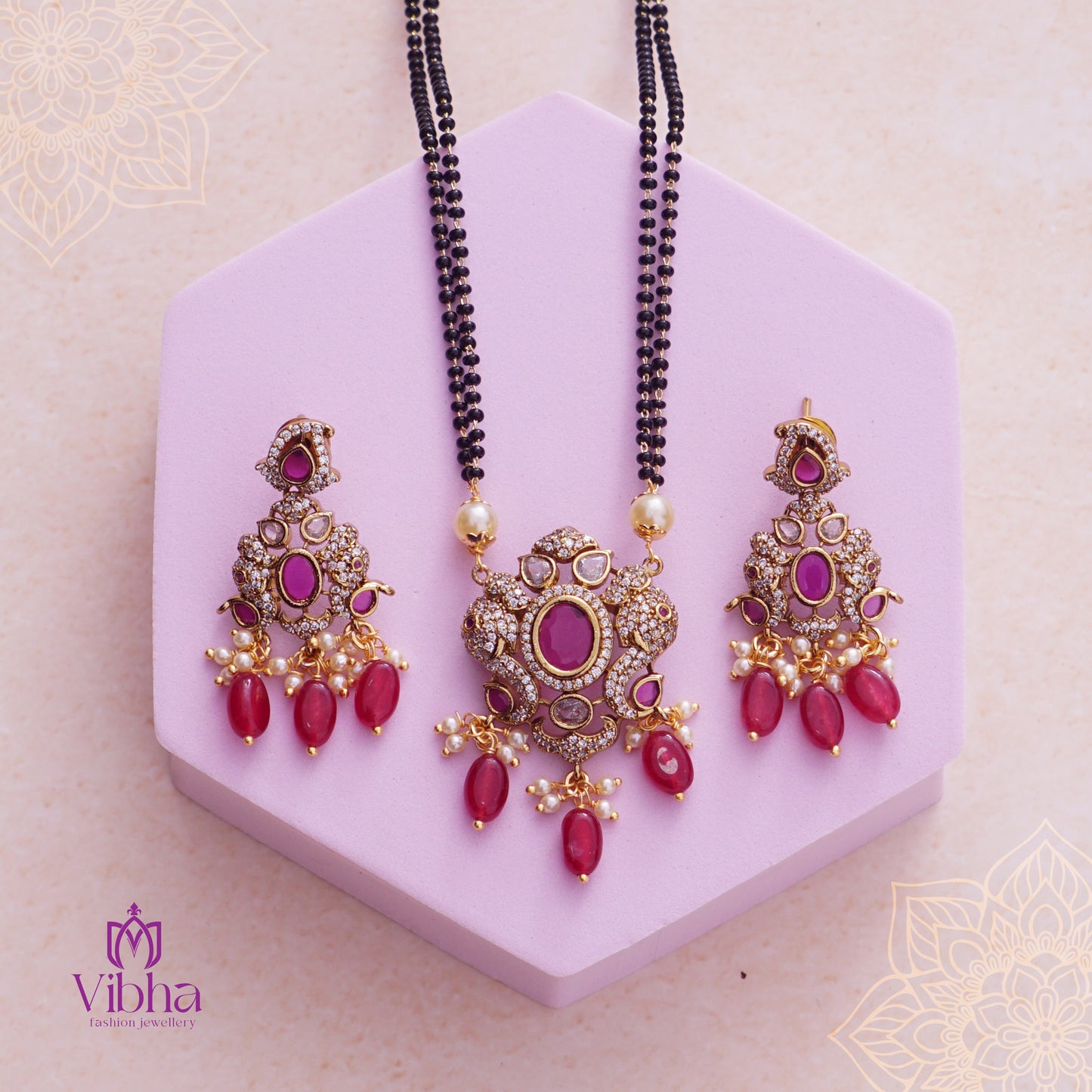 Double Elephant Design Short Mangalsutra  Set