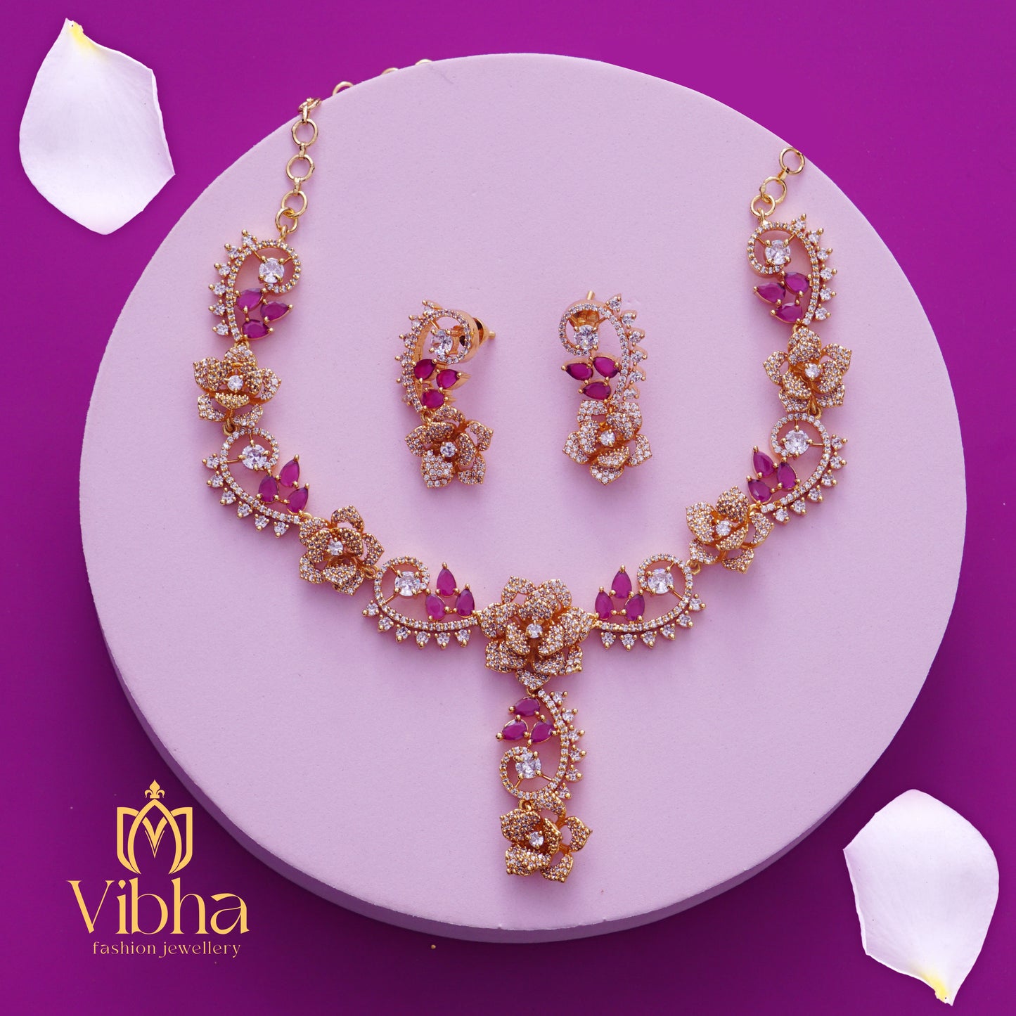 Floral Design Necklace and Earrings Set