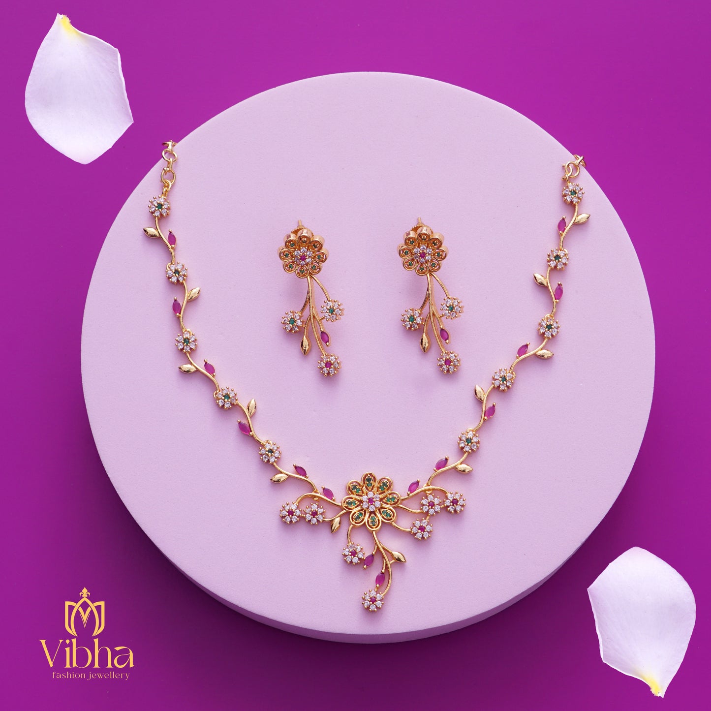 Floral Design Necklace and Earrings Set