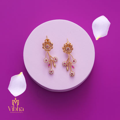 Floral Design Necklace and Earrings Set