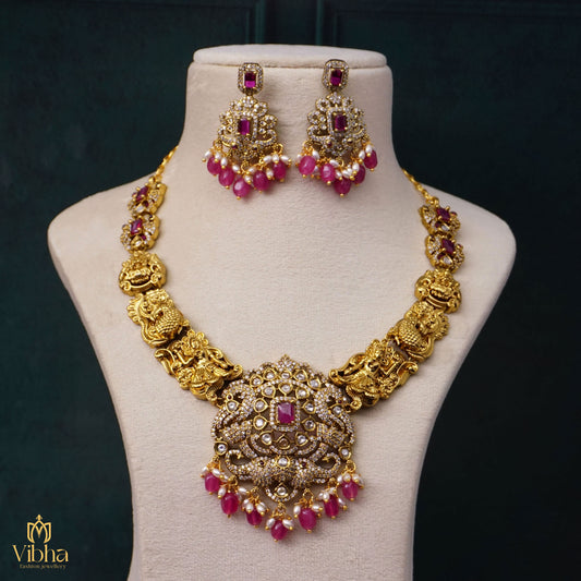 Elephant Design Necklace Set