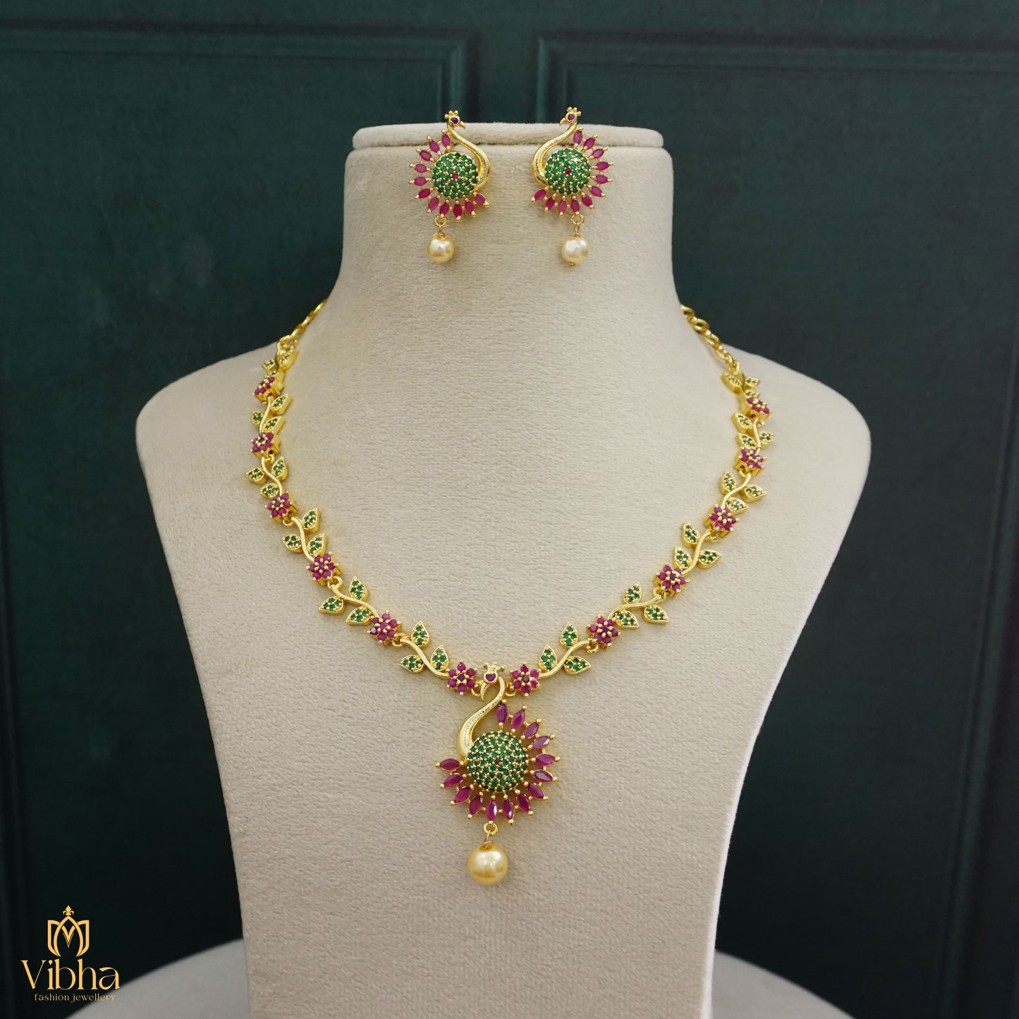 Peacock Designed Necklace Set