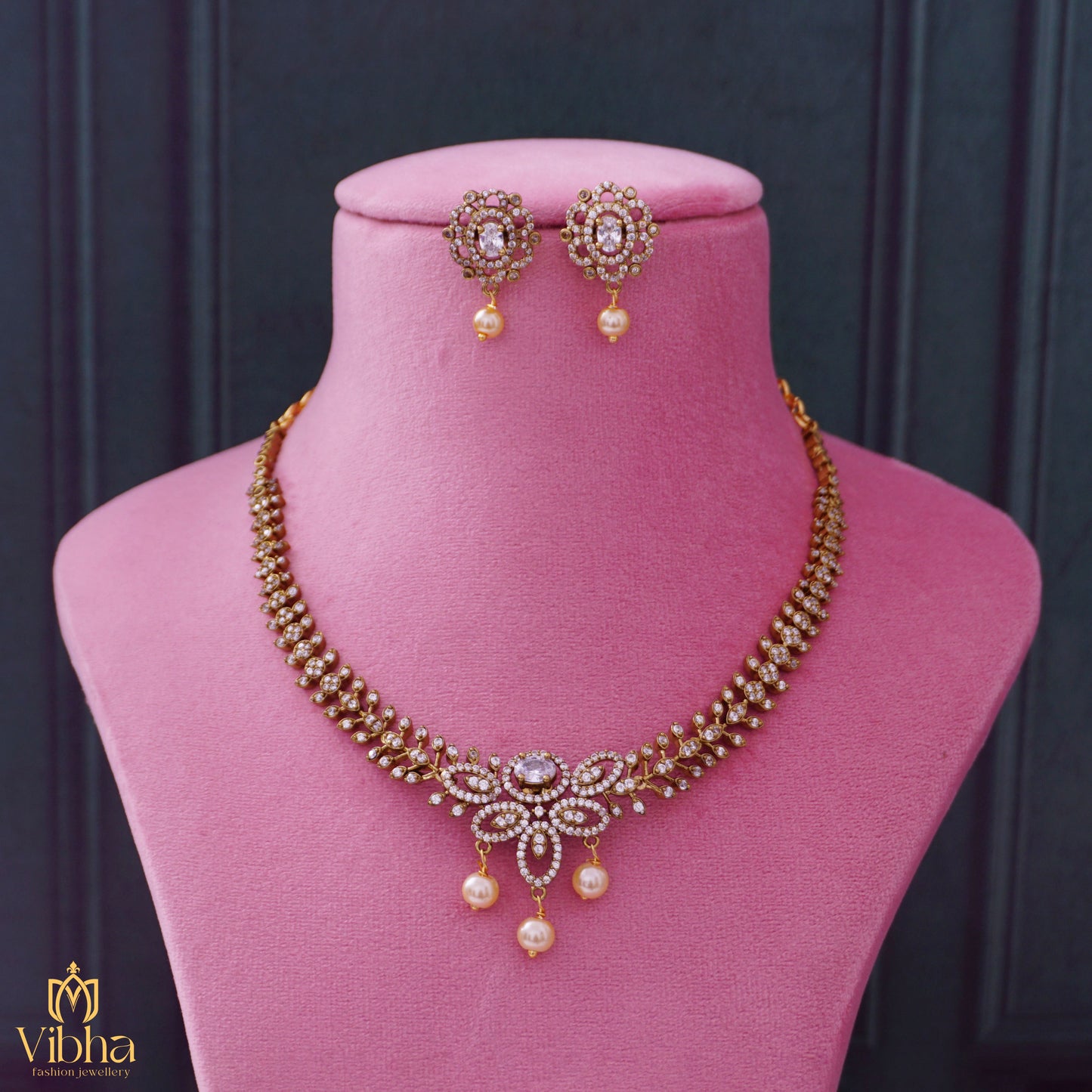 Stone Changeable Necklace Set