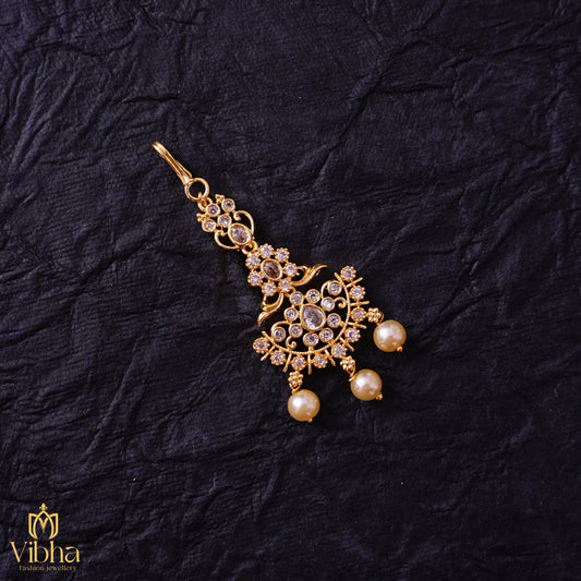 Floral Designed Maang Tikka