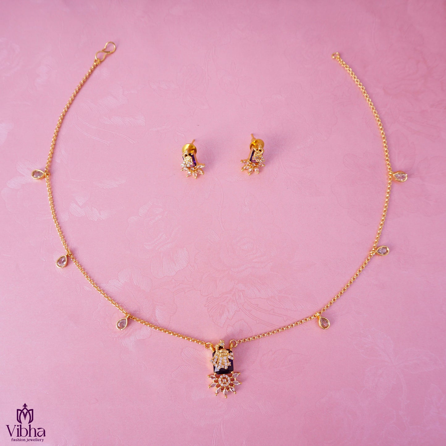 Minimal Necklace with CZ Bit Chain