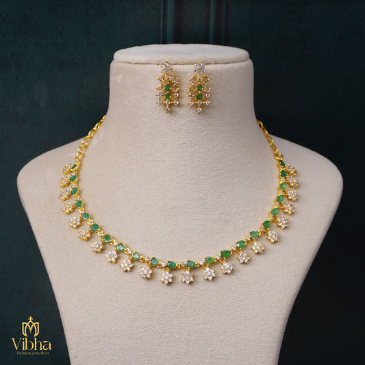 Official Wear Gold Finish Necklace Set